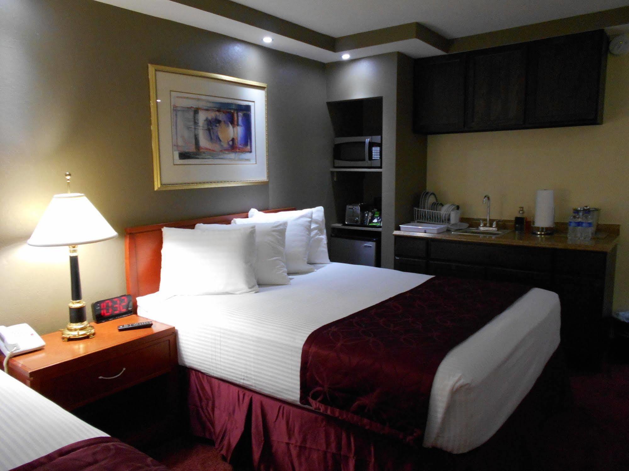 Best Host Inn Plaza Kansas City Exterior foto